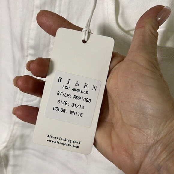 Risen NWT White Flare/Bootcut Jeans Size 31/13 - Picture 3 of 12